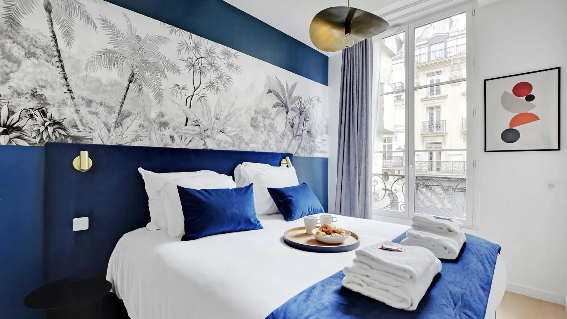 Modern - 2br-6p - In Heart Of Le Marais